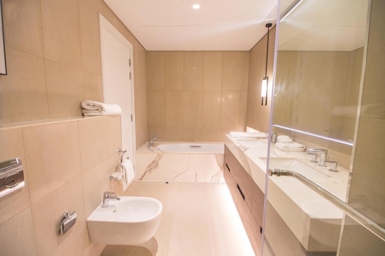 Al Aqah Luxury Apartment W/ Sea Views At Address Residences Fujairah Buitenkant foto
